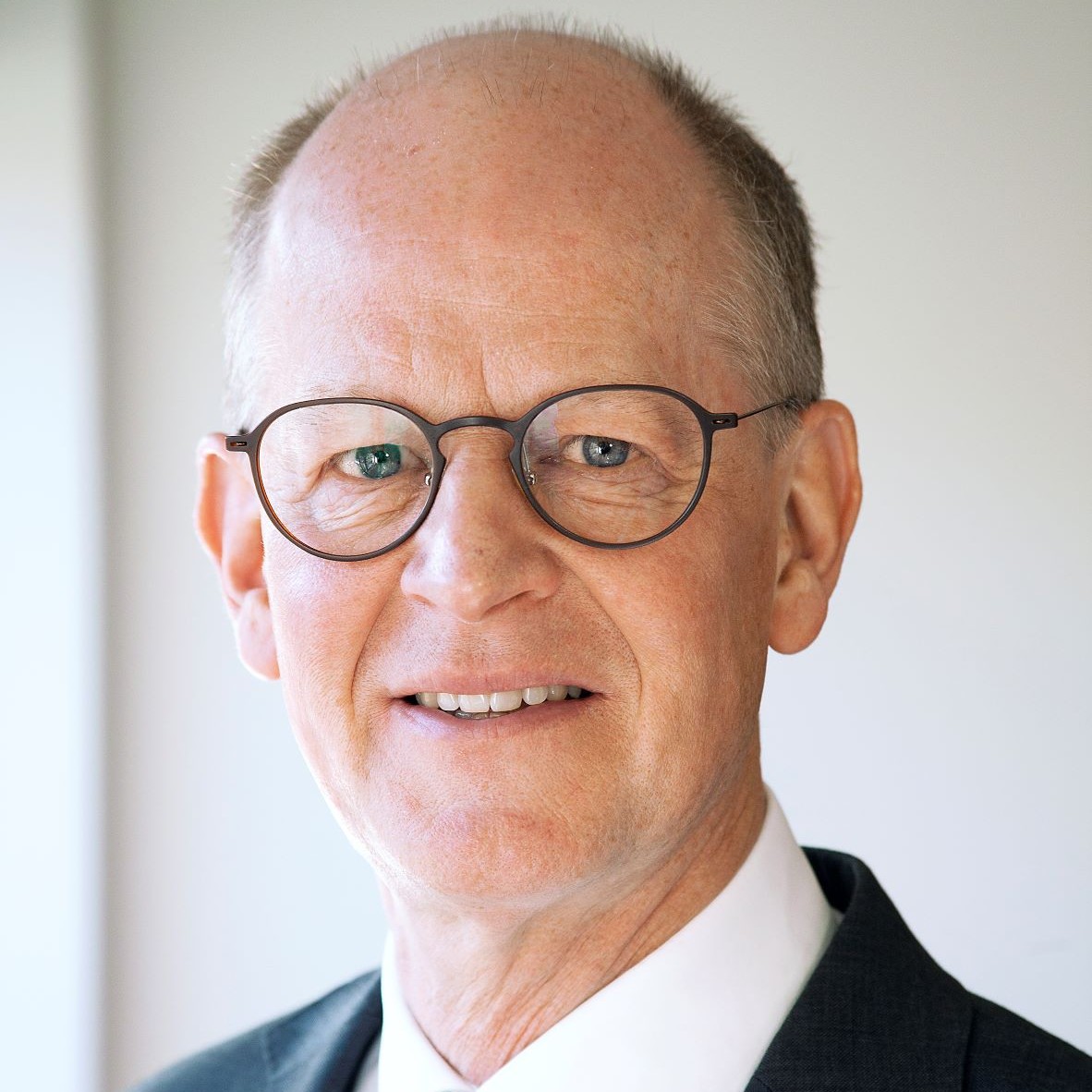dr. mr. Jurriën van der Heijden RA