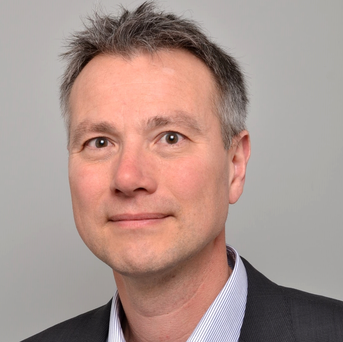mr. (P.L.F.) Pieter Seegers